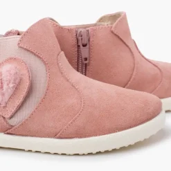 Menina Pisamonas Bota Elastico Lateral Coracao Pelinho