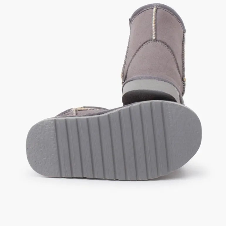 Menino Pisamonas Botas Baixas Tipo Australianas Mulher E Criancas