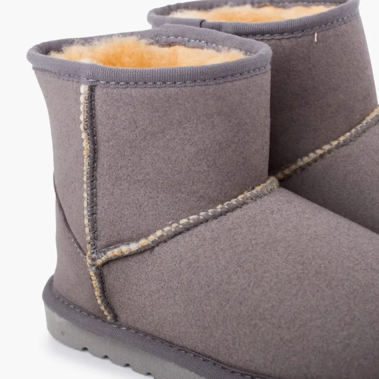 Menino Pisamonas Botas Baixas Tipo Australianas Mulher E Criancas