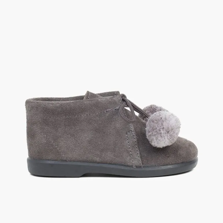 Menina Pisamonas Botas Infantis Com Pompons