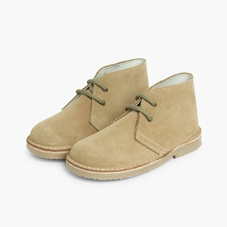 Mulher Pisamonas Botas Safari Com Atacadores