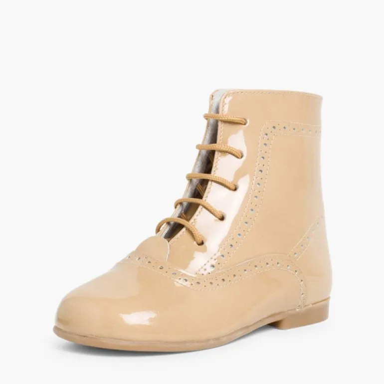 Menina Pisamonas Botas Verniz Atacadores