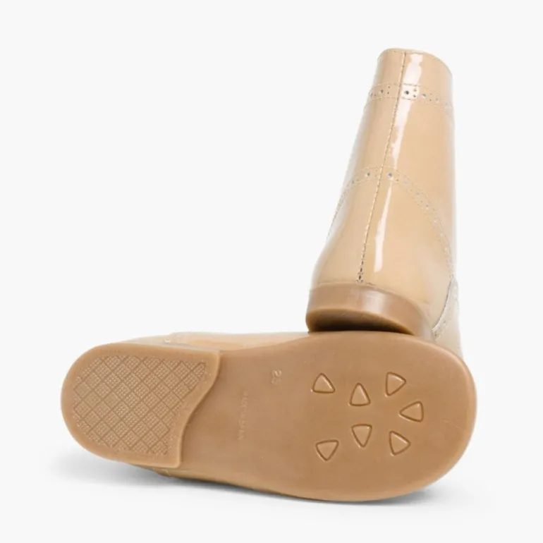 Menina Pisamonas Botas Verniz Atacadores