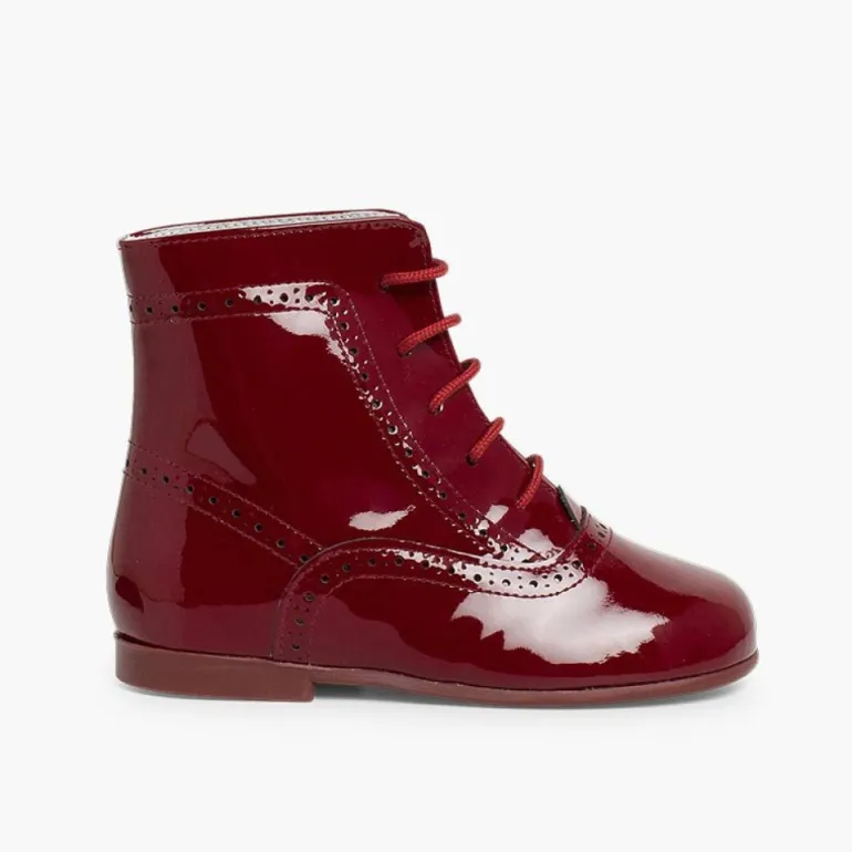 Menina Pisamonas Botas Verniz Atacadores