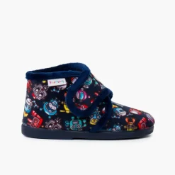Menino Pisamonas Pantufas Criancas Desenhos