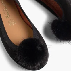 Menina Pisamonas Sabrinas Com Pompom Menina E Mulher