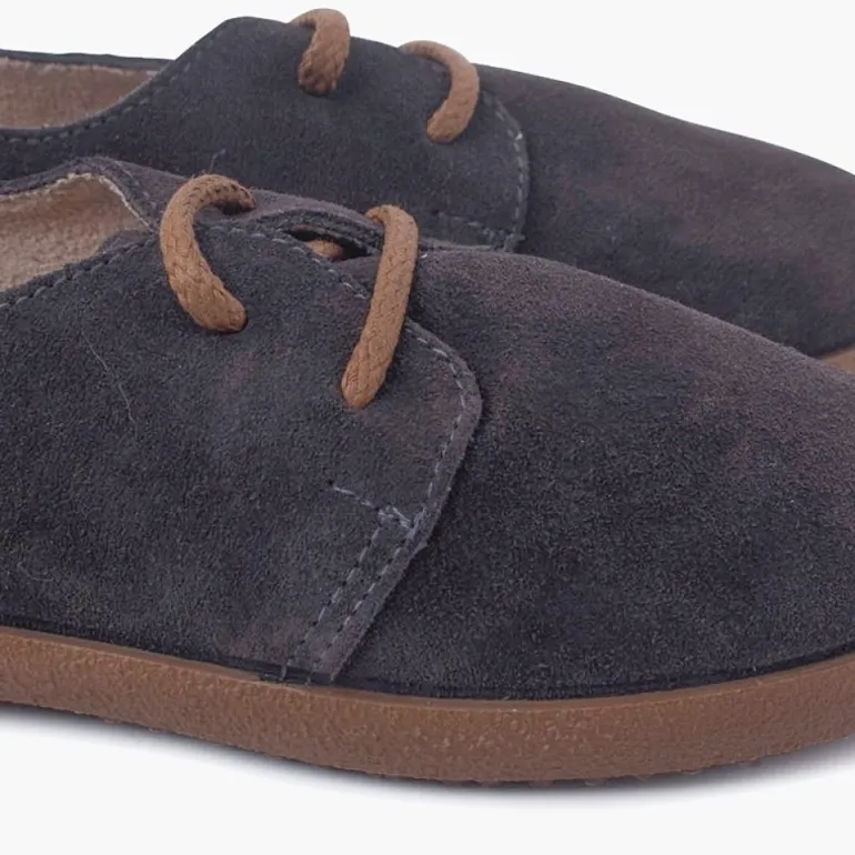 Menina Pisamonas Sapatos Atacadores Camurca Sola Caramelo