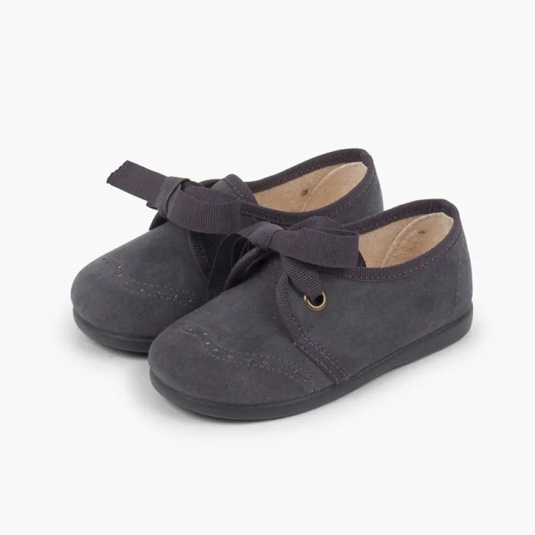 Menina Pisamonas Sapatos Crianca Tipo Blucher Com Laco E Picotados