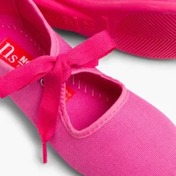 Menina Pisamonas Sapatos De Tela Nortenas Com Laco