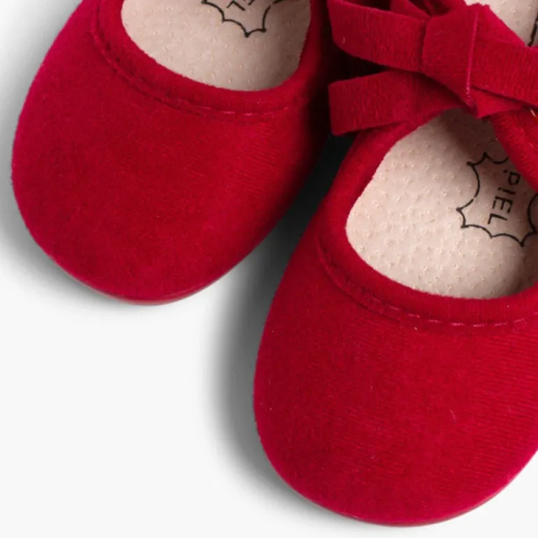 Menina Pisamonas Sapatos Tipo Camurca Nortenas Com Laco