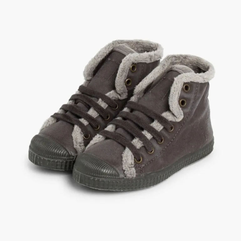 Menino Pisamonas Ténis Bota Yeti