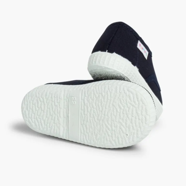 Menino Pisamonas Ténis Crianca Com Atacadores